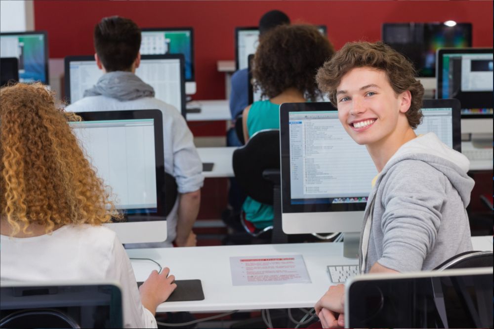 Level 3 Diploma in Information Technology Applications